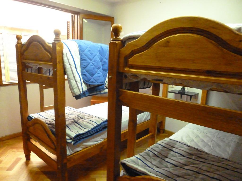 Hostel De Los Artistas เมนโดซา ภายนอก รูปภาพ