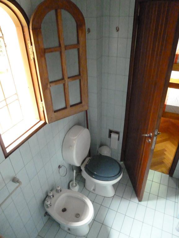 Hostel De Los Artistas เมนโดซา ภายนอก รูปภาพ