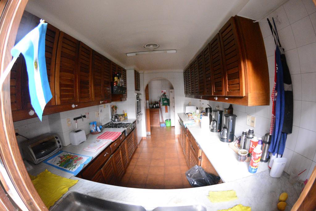 Hostel De Los Artistas เมนโดซา ภายนอก รูปภาพ